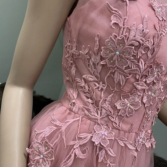 New Elegant Floral Lace Appliqué With Beads Tulle Dress - Picture 11 of 12